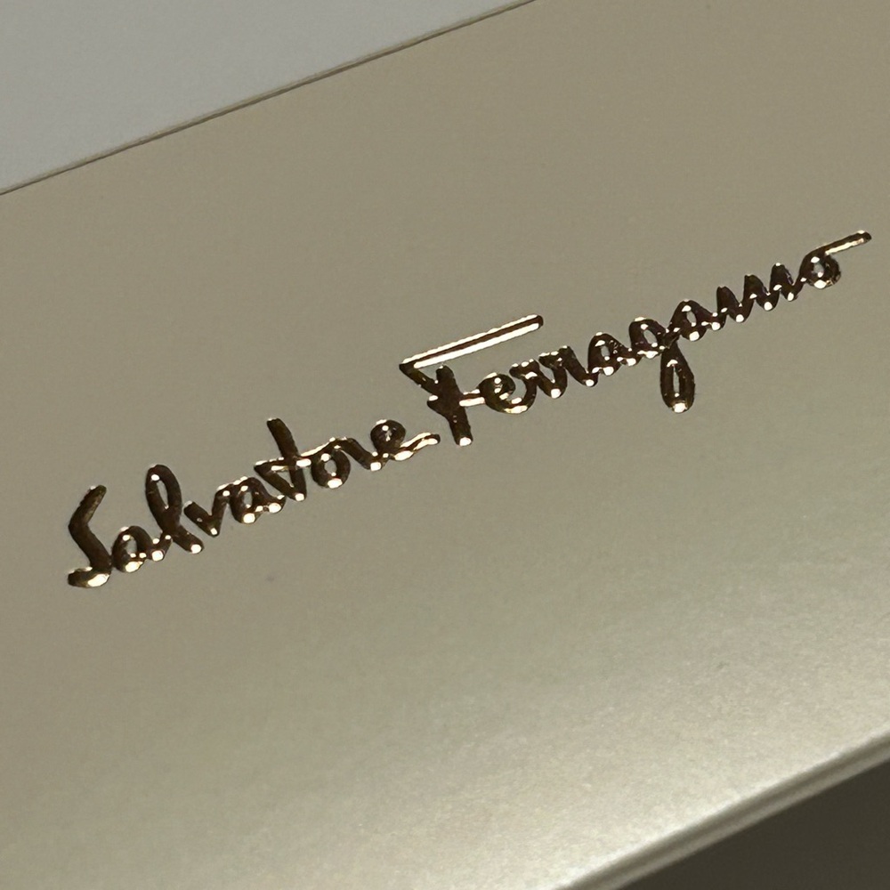 Signorina Eleganza Salvatore Ferragamo 100ml/3.4 fl oz w box excellent - Picture 11 of 12
